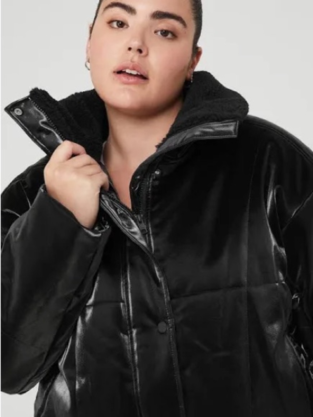 Alo Yoga Orion Cropped Puffer Jacket - Size Small - Picture 13 of 16